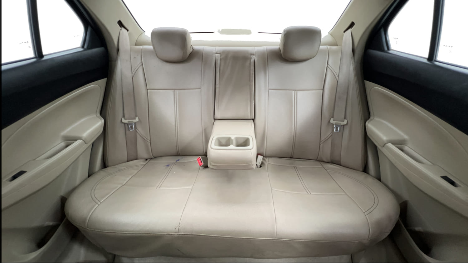 Used 2018 Maruti Suzuki Dzire VDi AMT Diesel Automatic interior REAR SEAT CONDITION VIEW