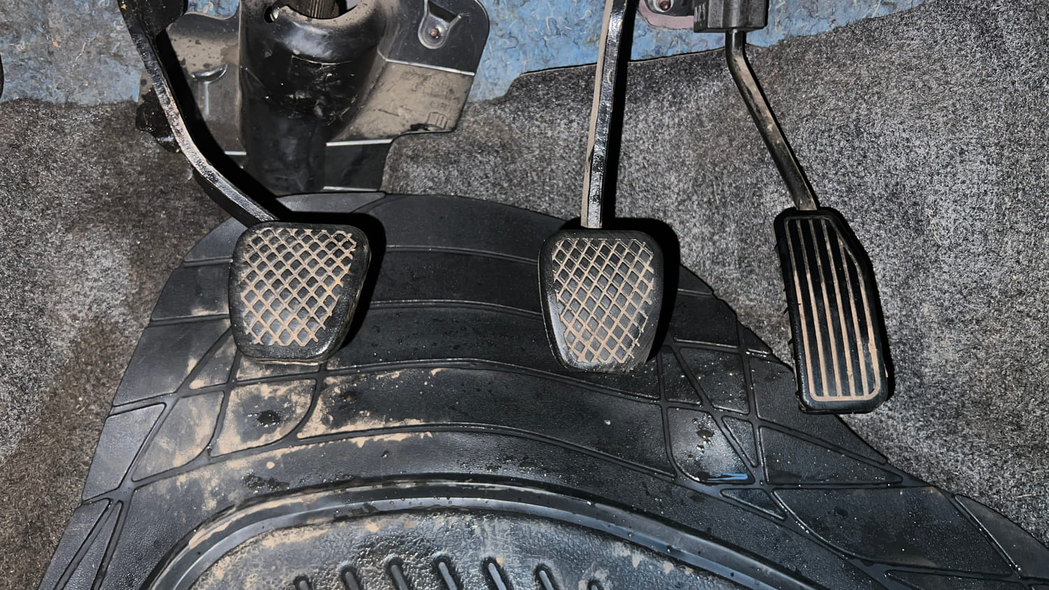 Used 2017 Honda Amaze 1.2 S i-VTEC Opt Petrol Manual interior PEDALS VIEW