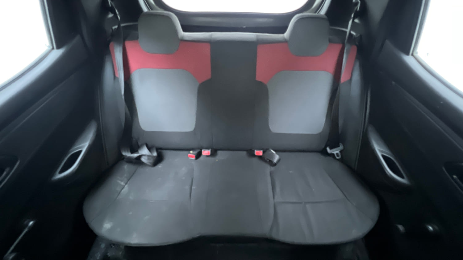 Used 2017 Renault Kwid 1.0 RXT Petrol Manual interior REAR SEAT CONDITION VIEW