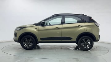 Used 2022 Tata Nexon Kaziranga XZA Plus (Premium) Petrol Automatic Image