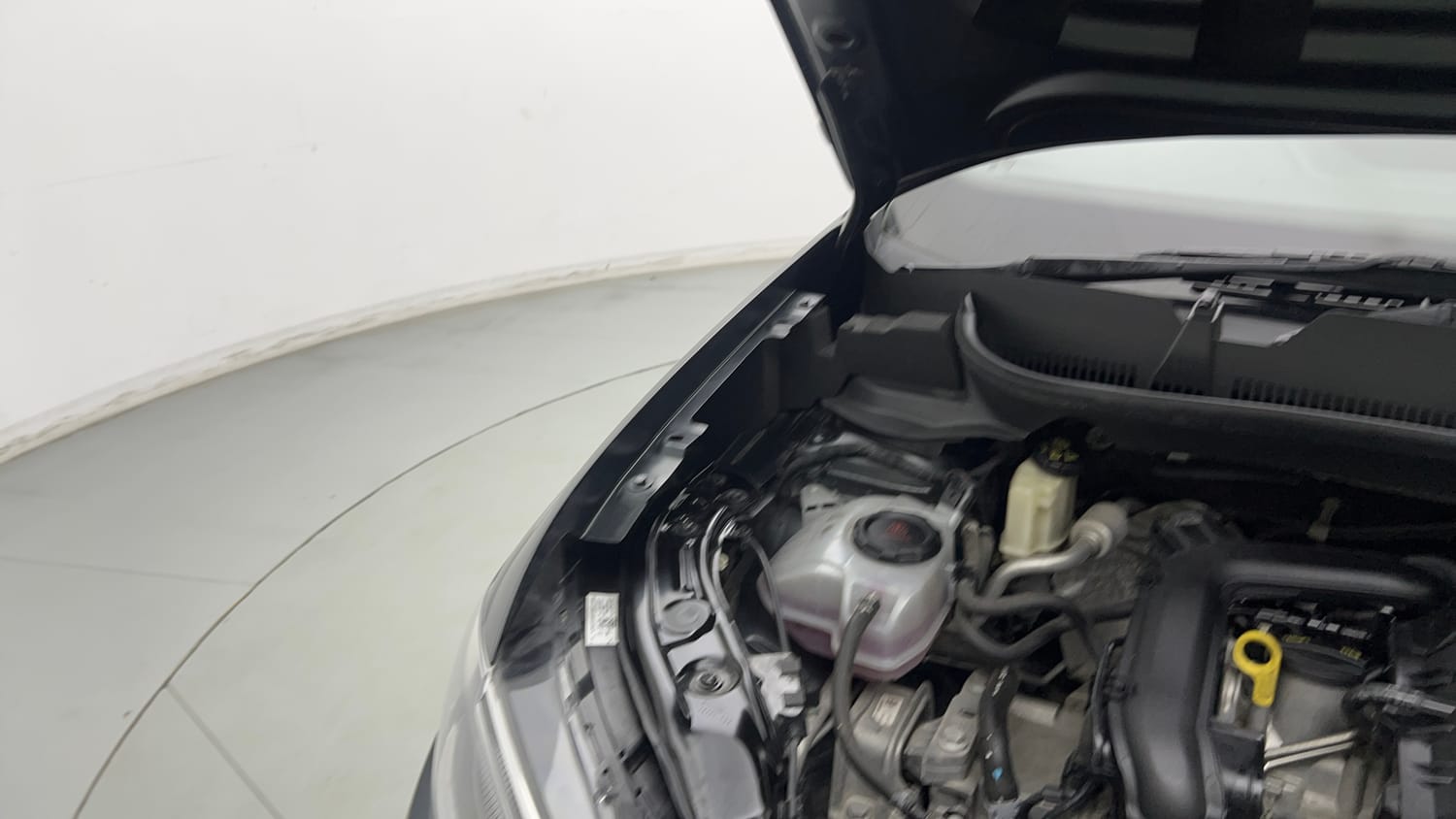 2022 Volkswagen Taigun Highline 1.0 TSI MT-31
