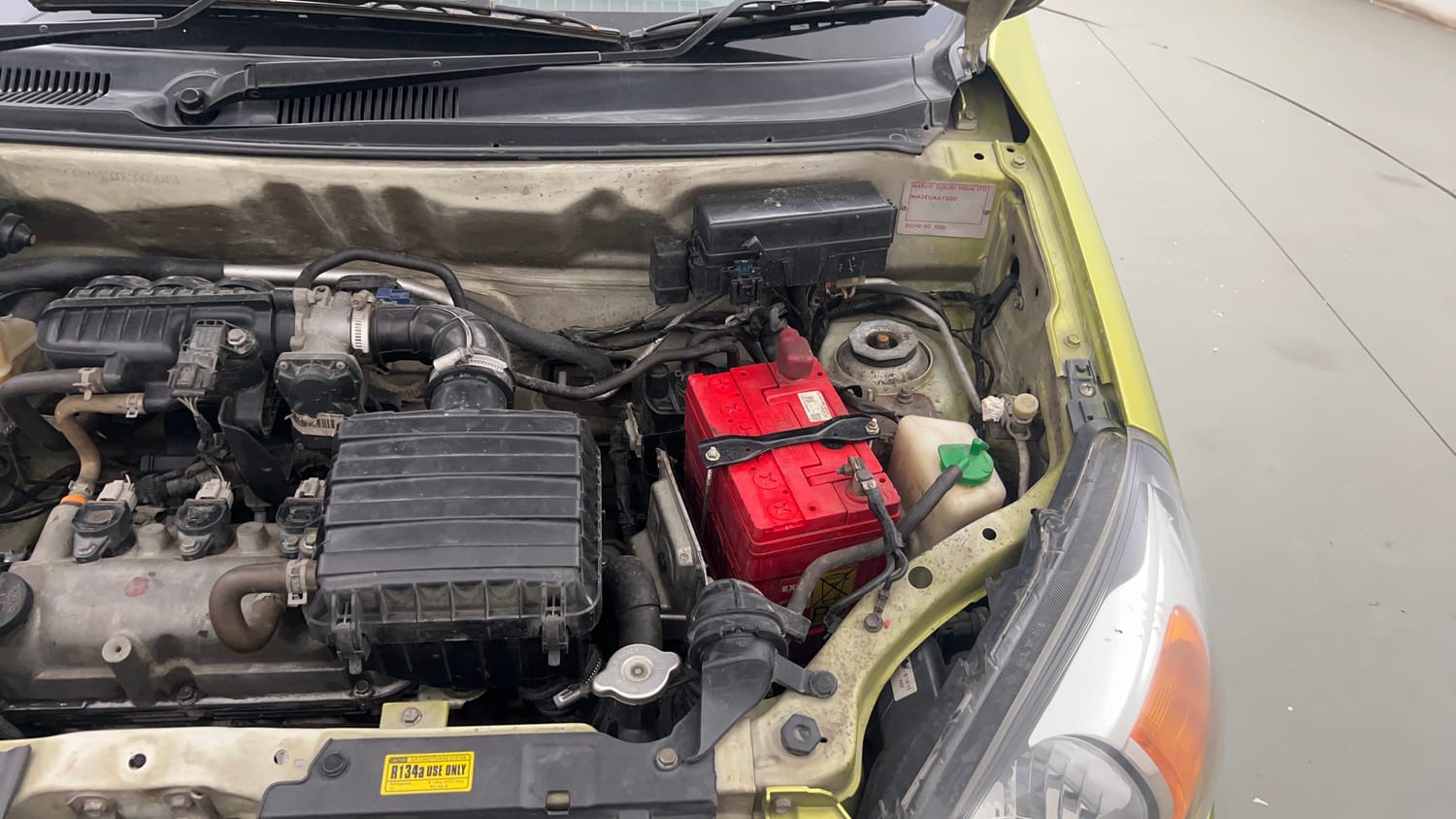 Used 2018 Maruti Suzuki Alto 800 [2016-2019] Utsav Edition Petrol Manual engine ENGINE LEFT SIDE VIEW