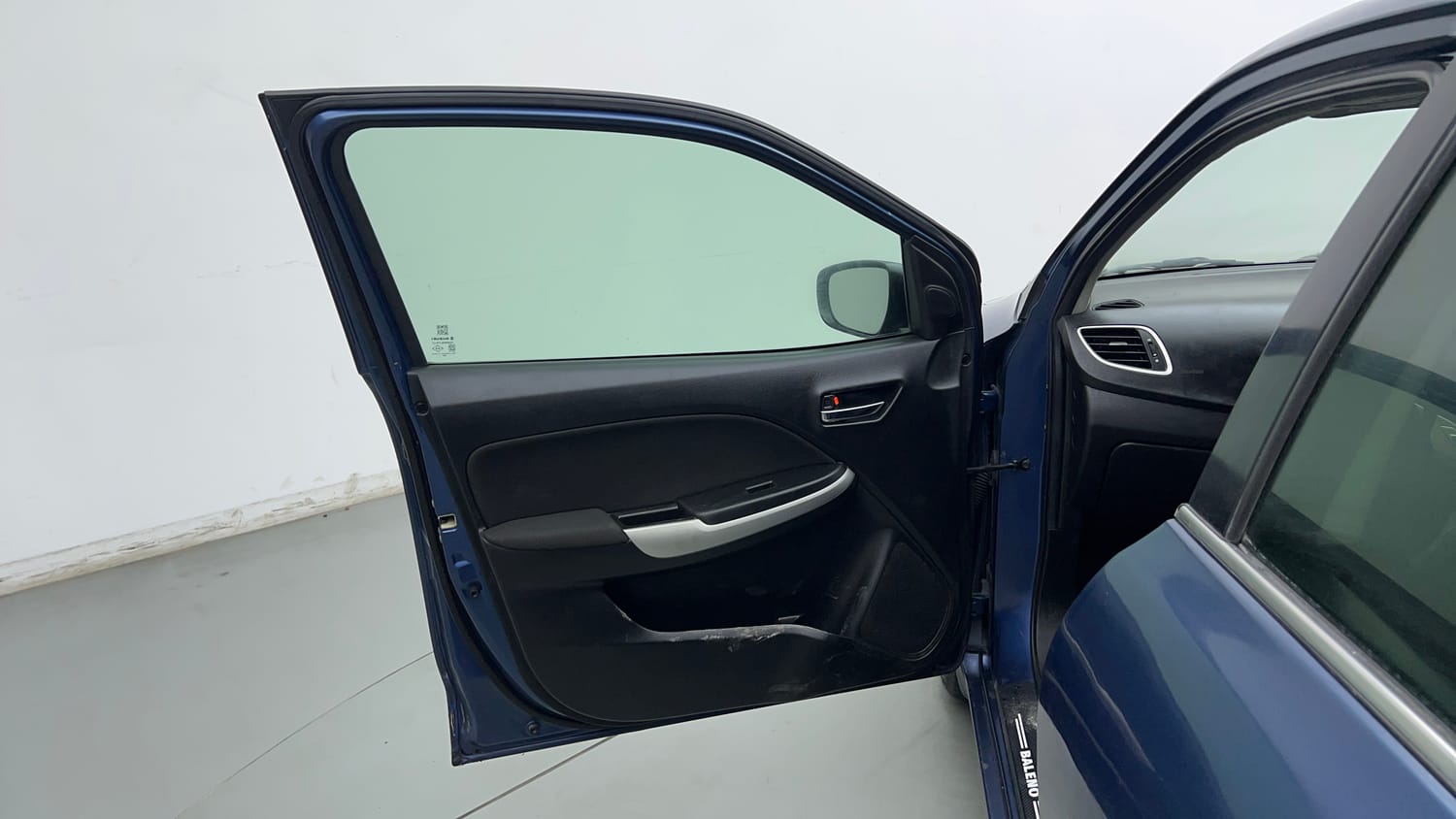 Used 2017 Maruti Suzuki Baleno Zeta 1.2 Petrol Manual interior LEFT FRONT DOOR OPEN VIEW