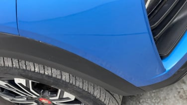 minor_scratch_0