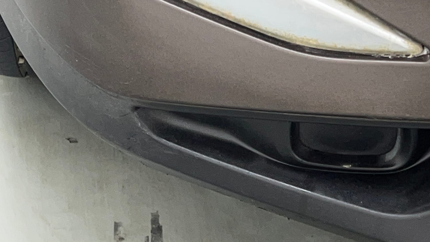 Used 2023 Nissan Magnite XE Petrol Manual dents MINOR SCRATCH