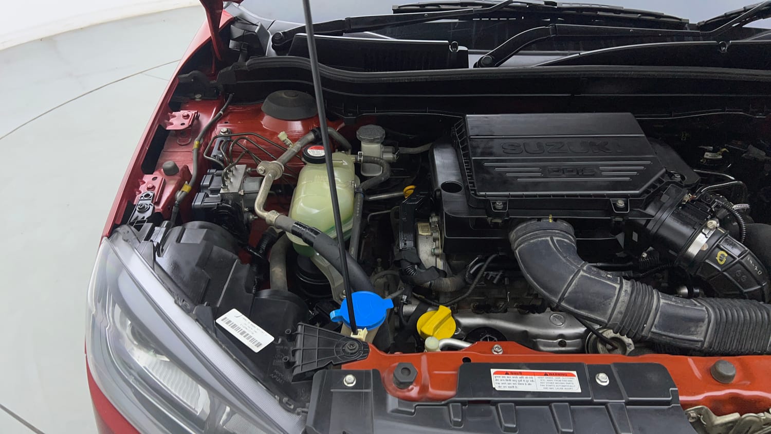 Used 2018 Maruti Suzuki Vitara Brezza ZDI Plus  Dual Tone Diesel Manual engine ENGINE RIGHT SIDE VIEW