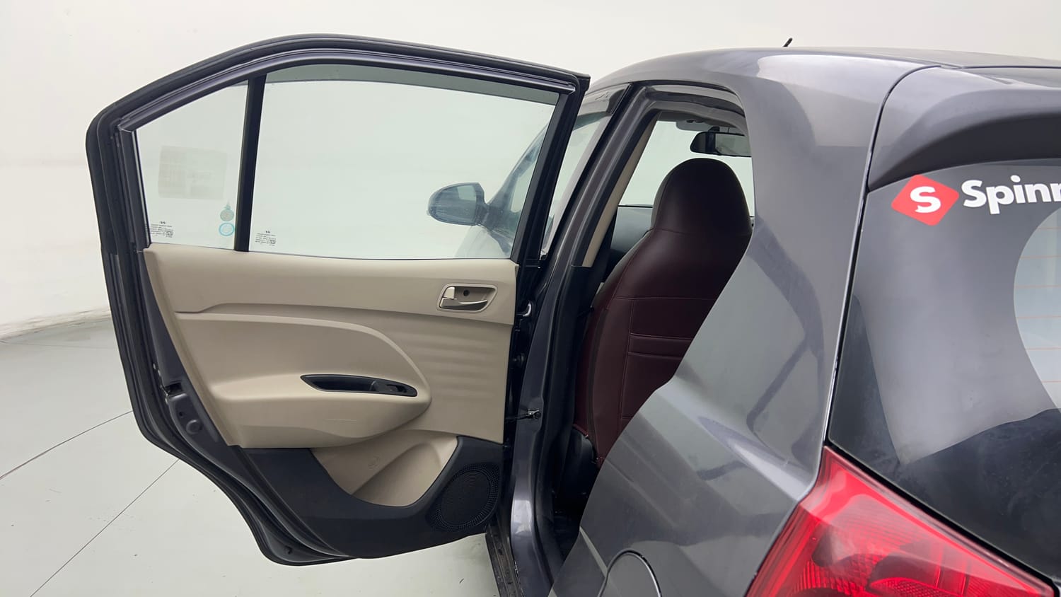 2019 Hyundai Santro Sportz CNG-22