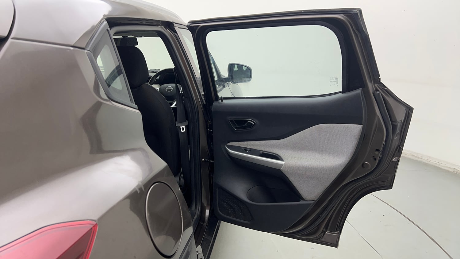 Used 2023 Nissan Magnite XE Petrol Manual interior RIGHT REAR DOOR OPEN VIEW