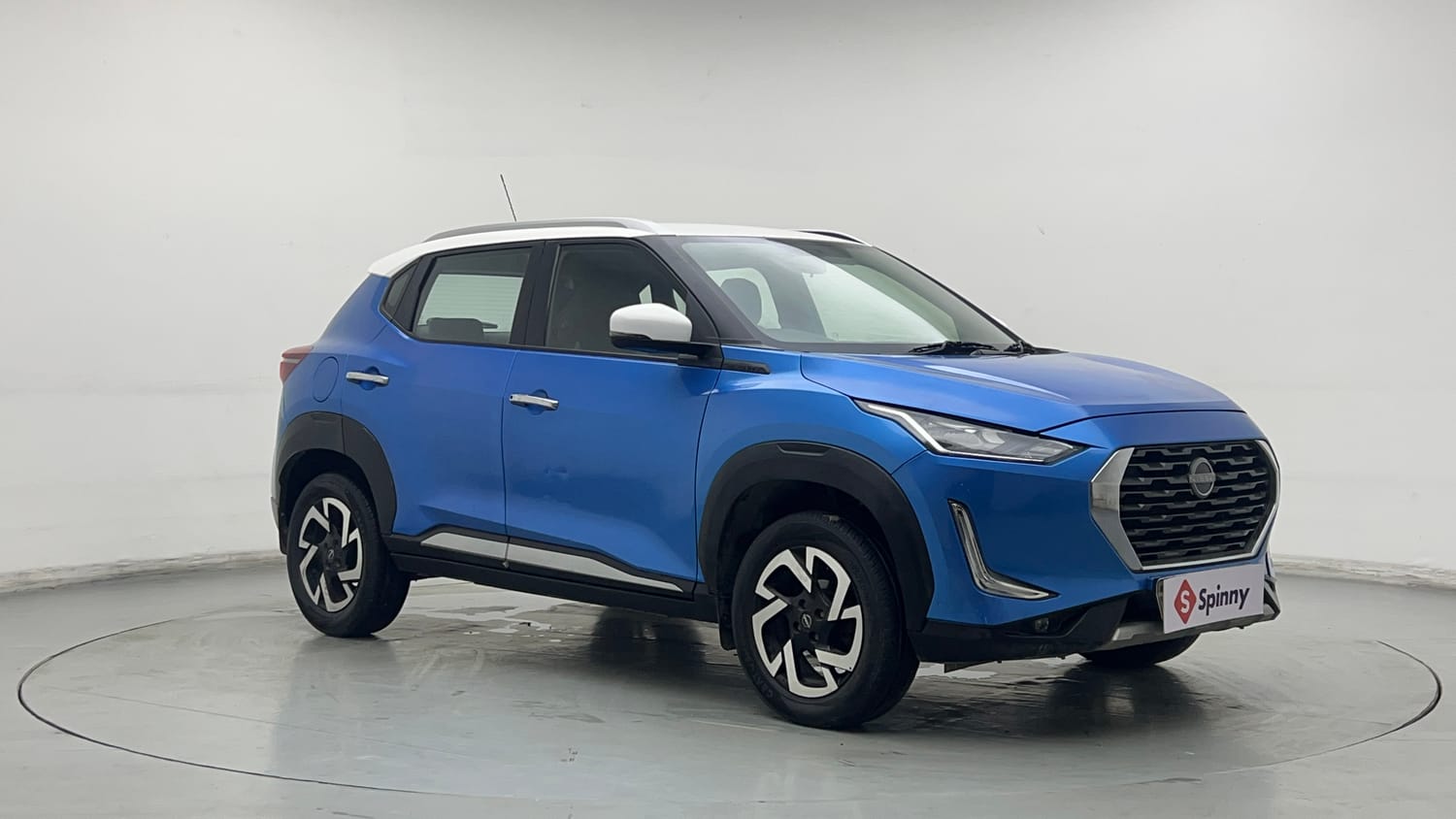 2021 Nissan Magnite XV Turbo Dual Tone-6
