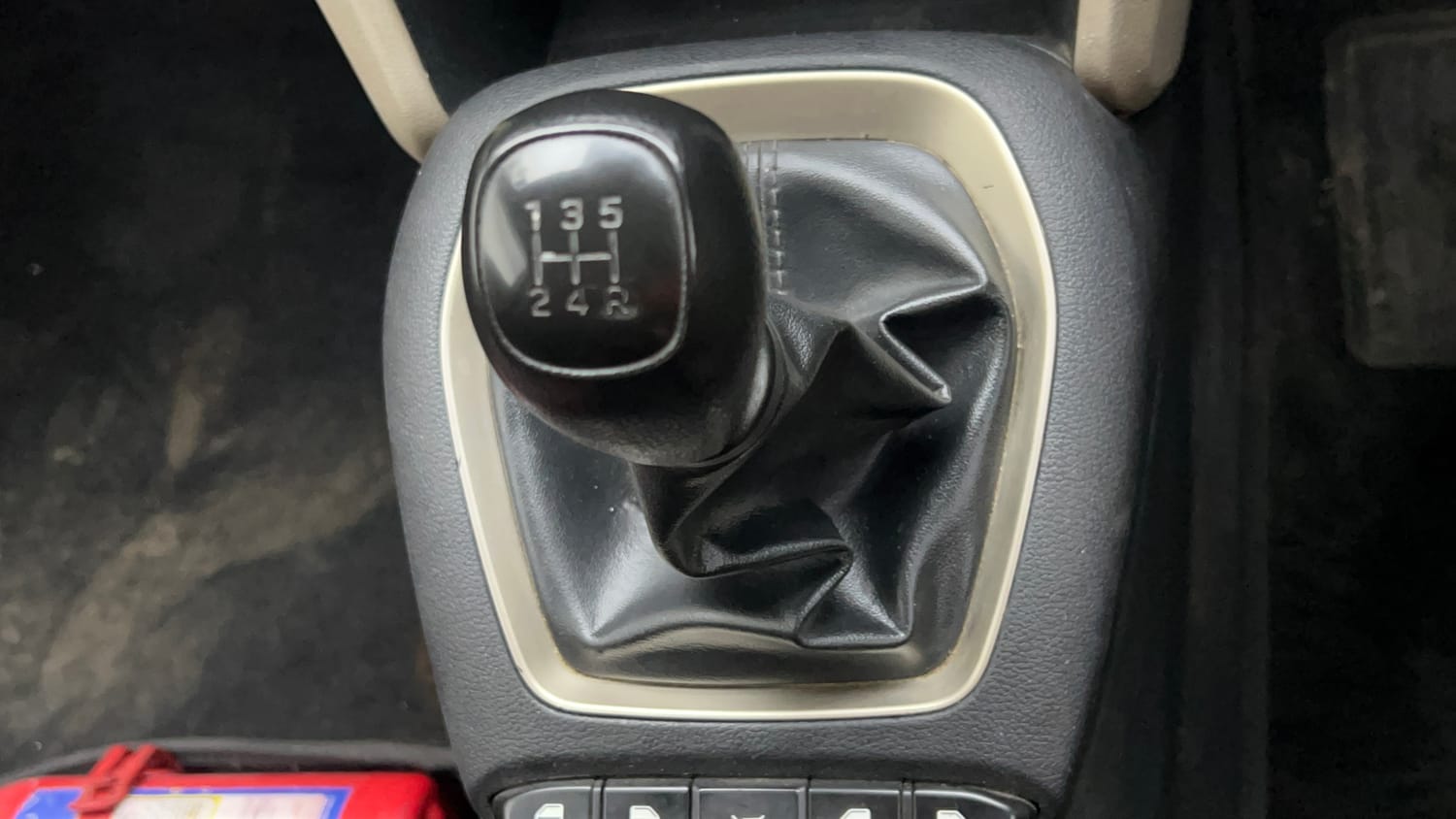 2019 Hyundai Santro Sportz CNG-16