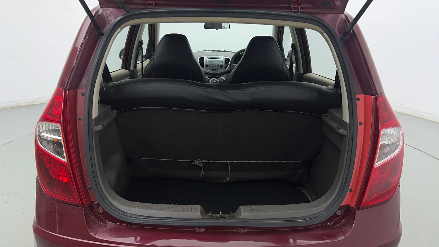 2016 Hyundai i10 Sportz 1.1 iRDE2-25