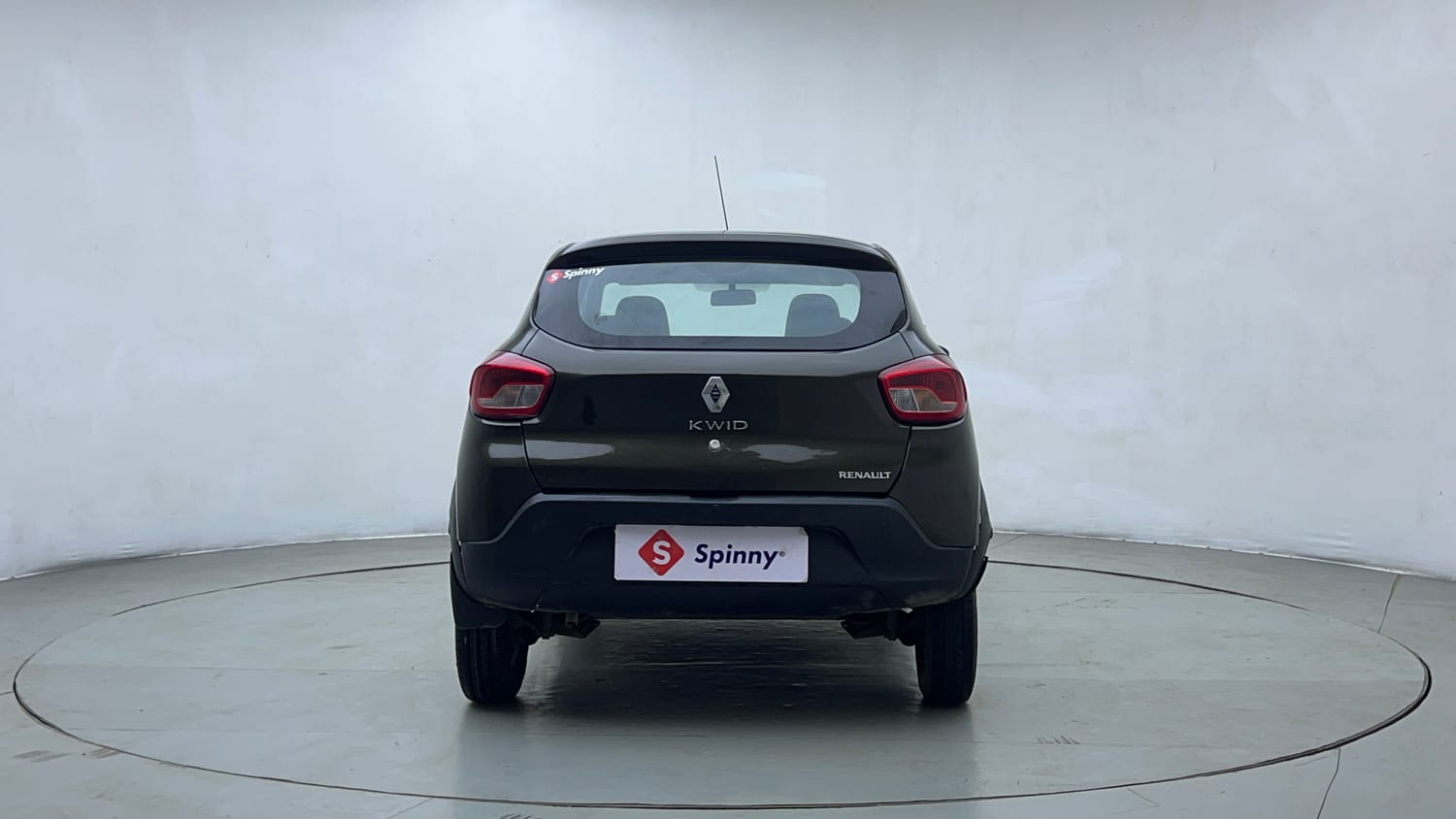 Used 2017 Renault Kwid 1.0 RXT Petrol Manual exterior BACK VIEW
