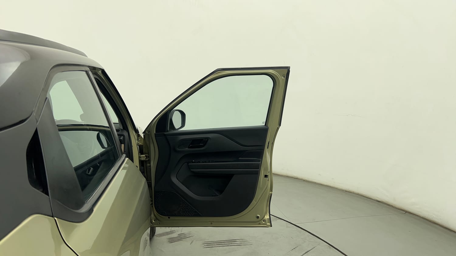 Used 2022 Tata Punch Kaziranga Creative AMT Petrol Automatic interior RIGHT FRONT DOOR OPEN VIEW