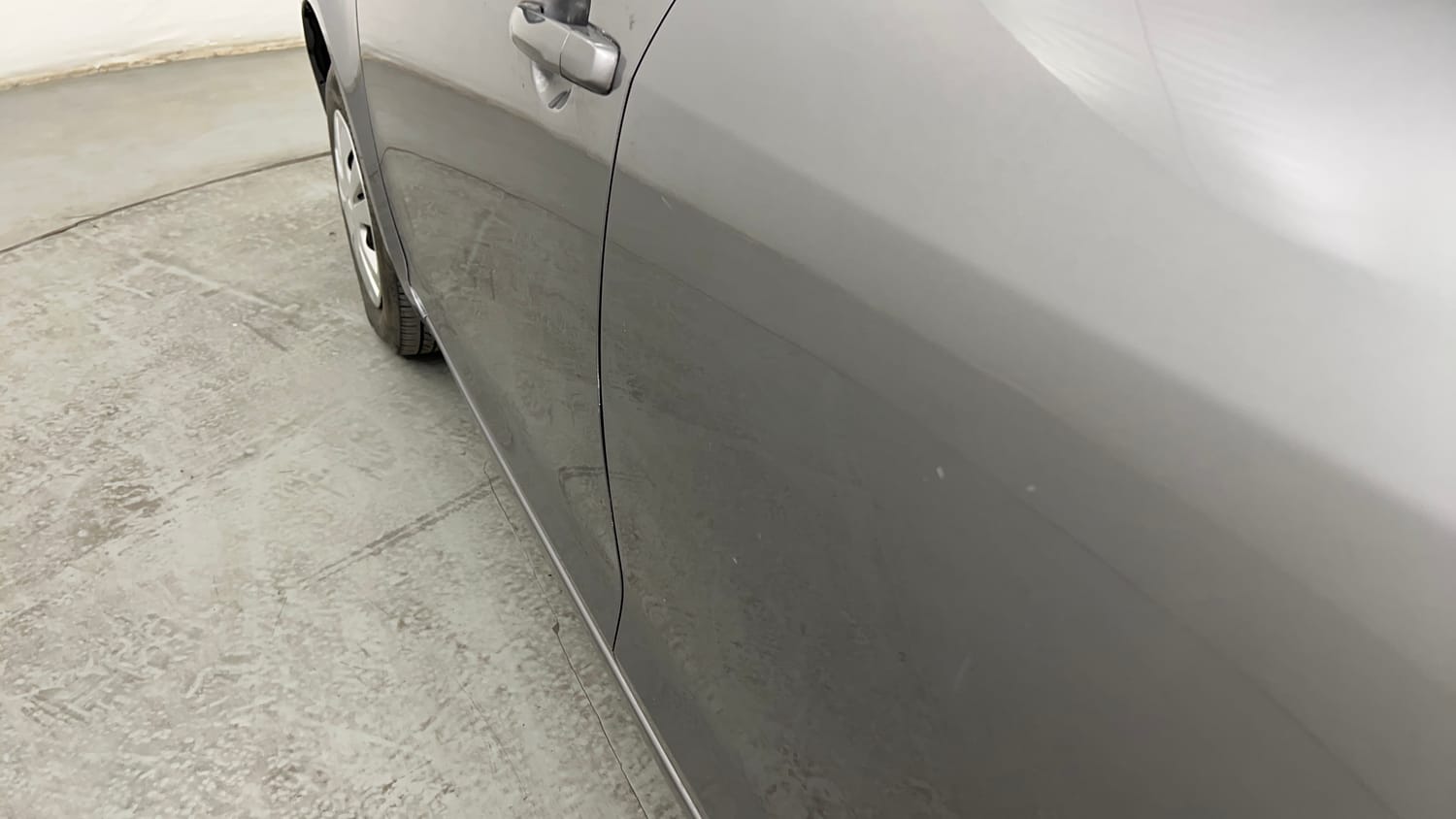 Used 2012 Maruti Suzuki Swift Dzire VXI Petrol Manual dents MINOR SCRATCH