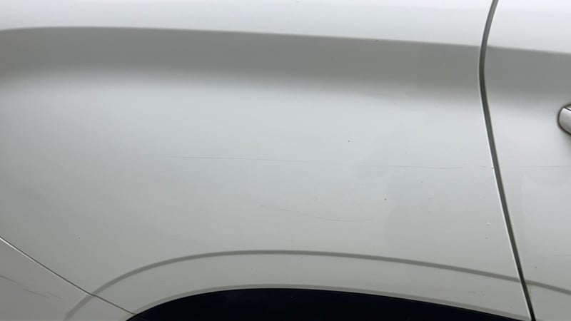 Used 2022 Hyundai Alcazar Signature (O) 6 STR 2.0 Petrol AT Petrol Automatic dents MINOR SCRATCH