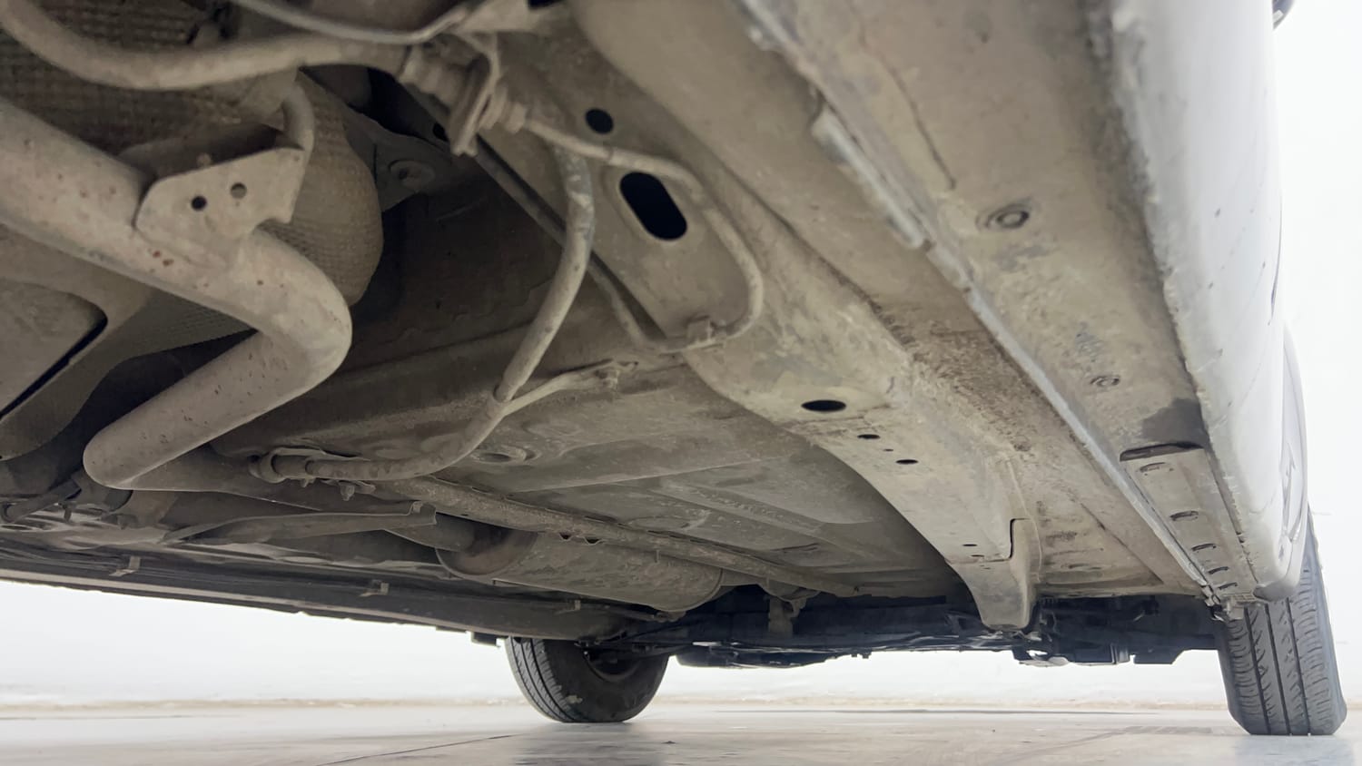 Used 2018 Maruti Suzuki Dzire VDi AMT Diesel Automatic extra REAR RIGHT UNDERBODY VIEW