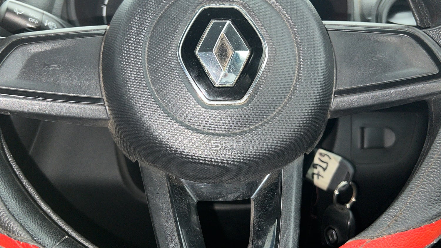 Used 2022 Renault Kwid RXL (O) 0.8 Petrol Manual top_features Airbags