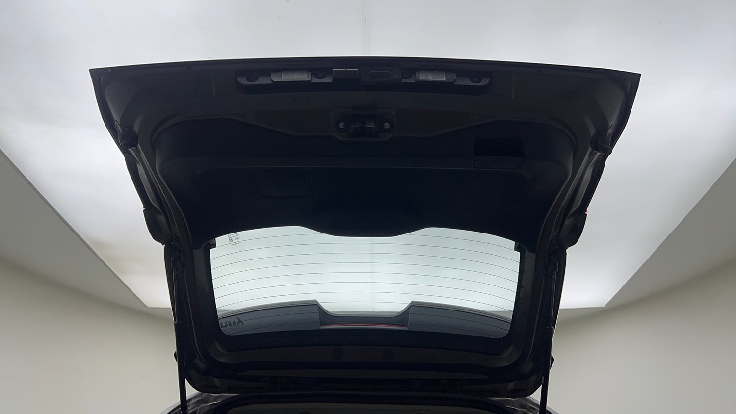 Used 2023 Nissan Magnite XE Petrol Manual interior DICKY DOOR OPEN VIEW