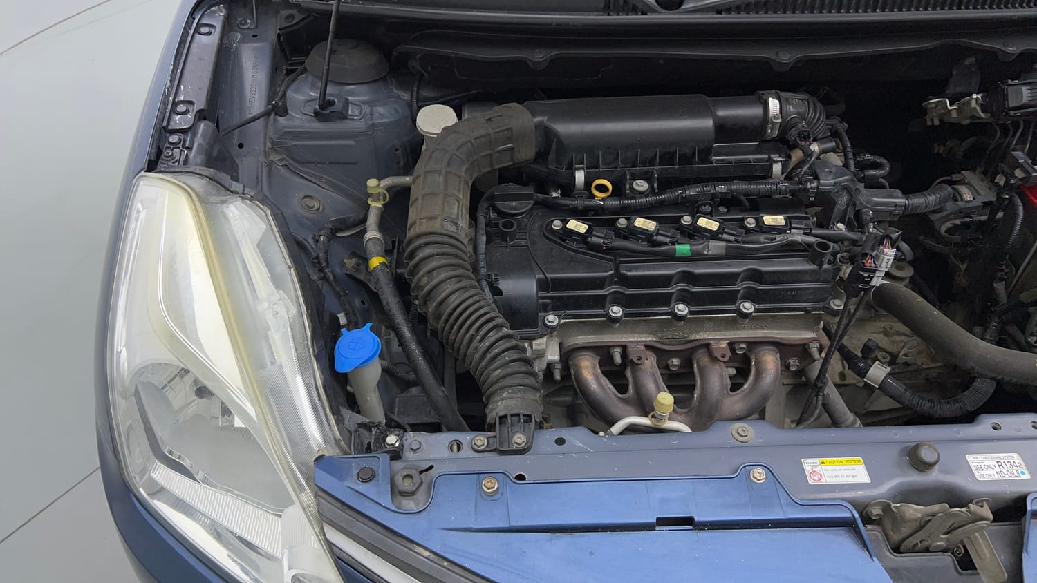 Used 2017 Maruti Suzuki Baleno Zeta 1.2 Petrol Manual engine ENGINE RIGHT SIDE VIEW