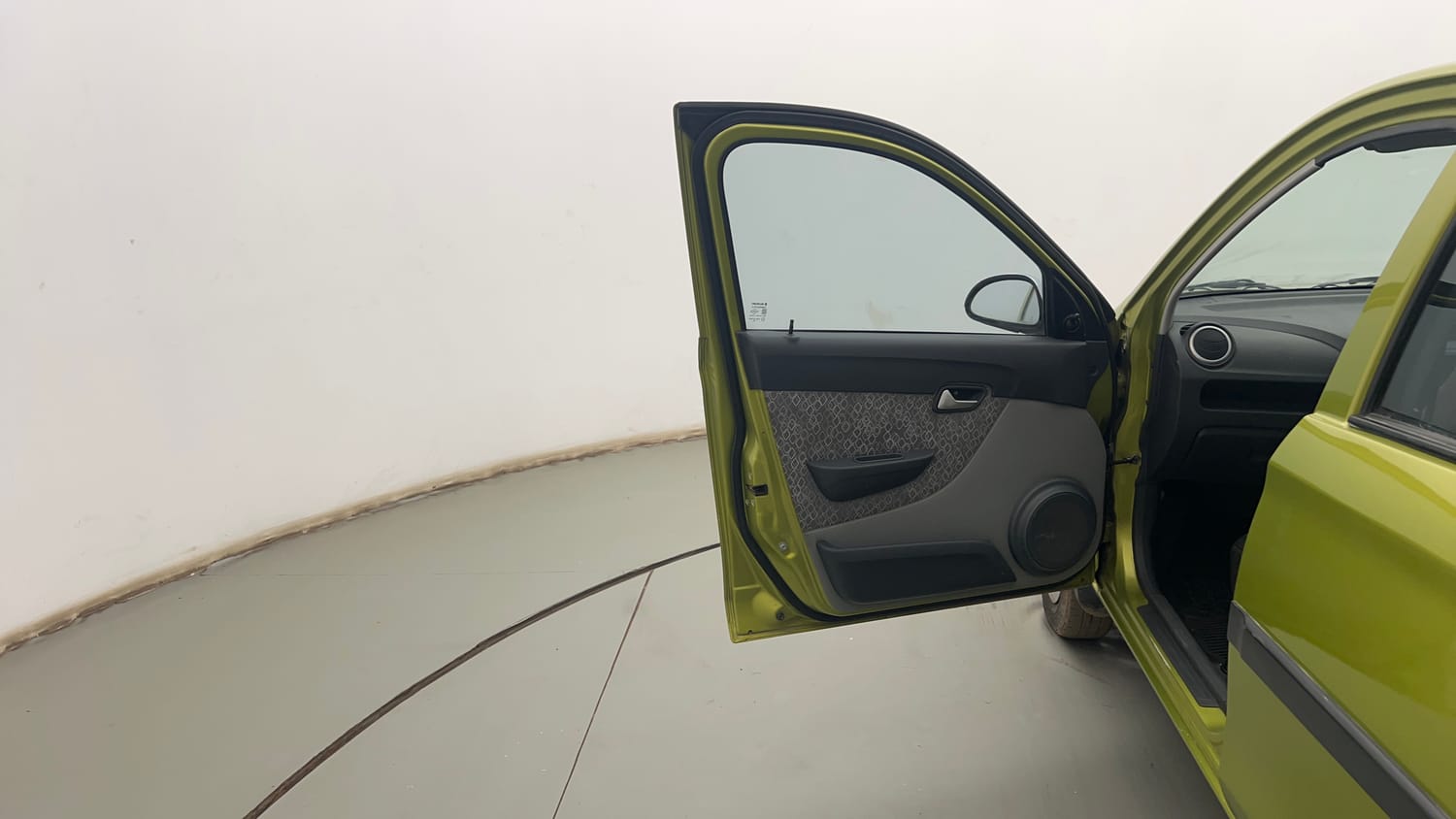 Used 2018 Maruti Suzuki Alto 800 [2016-2019] Utsav Edition Petrol Manual interior LEFT FRONT DOOR OPEN VIEW