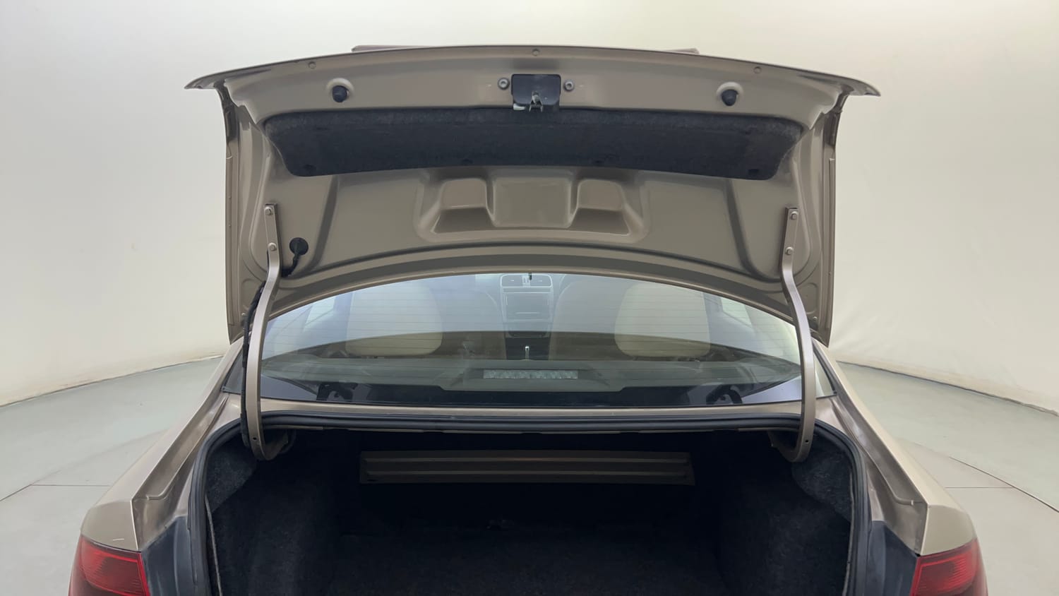 Used 2016 Volkswagen Vento Highline Petrol AT Petrol Automatic interior DICKY DOOR OPEN VIEW