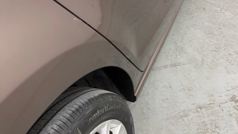 Used 2016 Volkswagen Vento Highline 1.2 (P) AT Petrol Automatic dents MINOR DENT