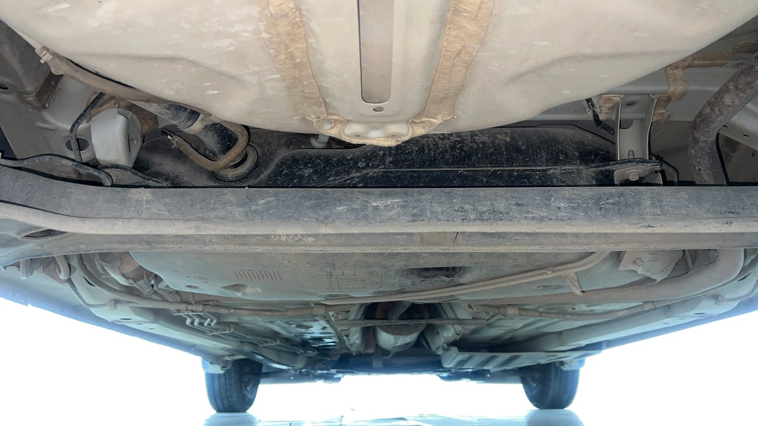 Used 2022 Maruti Suzuki Swift VXi Petrol Manual extra REAR UNDERBODY VIEW (TAKEN FROM REAR)
