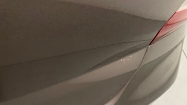 minor_scratch_0