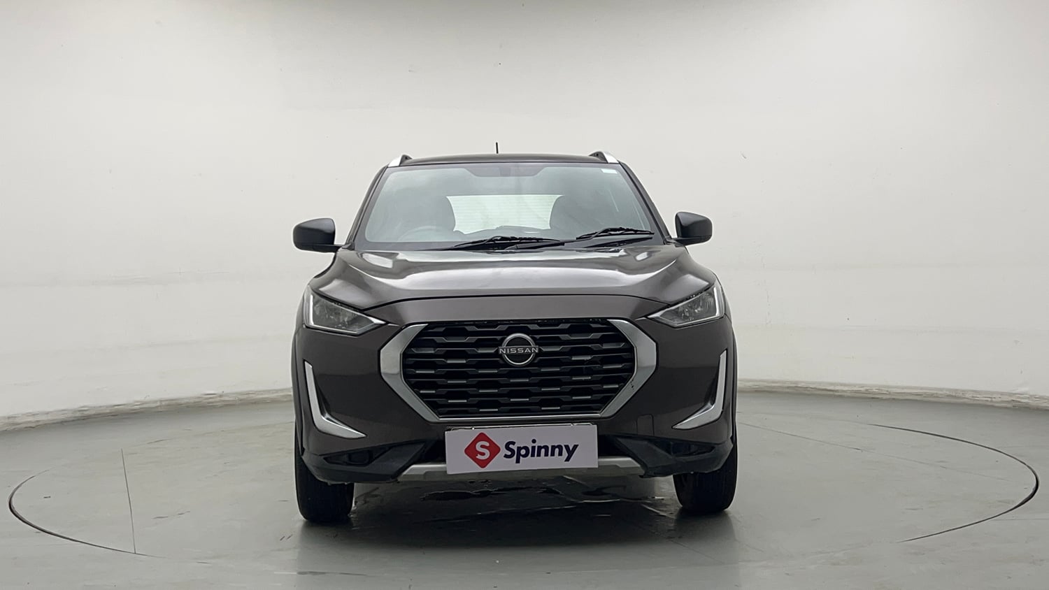 Used 2023 Nissan Magnite XE Petrol Manual exterior FRONT VIEW