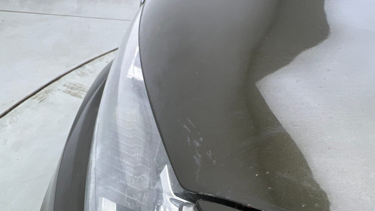Used 2017 Renault Kwid 1.0 RXT Petrol Manual dents MINOR DENT