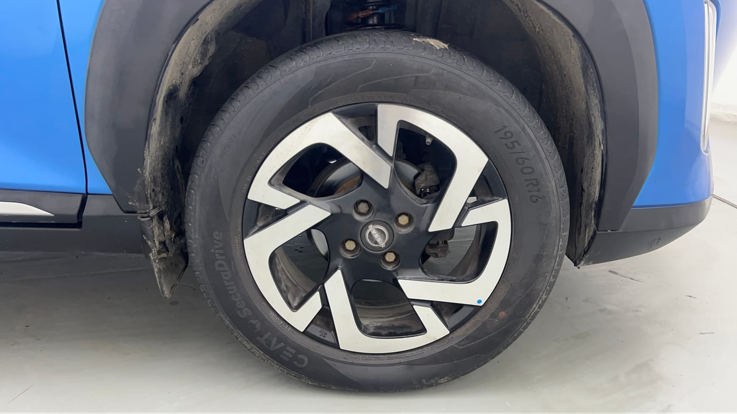 2021 Nissan Magnite XV Turbo Dual Tone-32