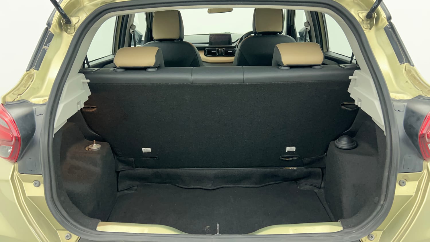 Used 2022 Tata Punch Kaziranga Creative AMT Petrol Automatic interior DICKY INSIDE VIEW