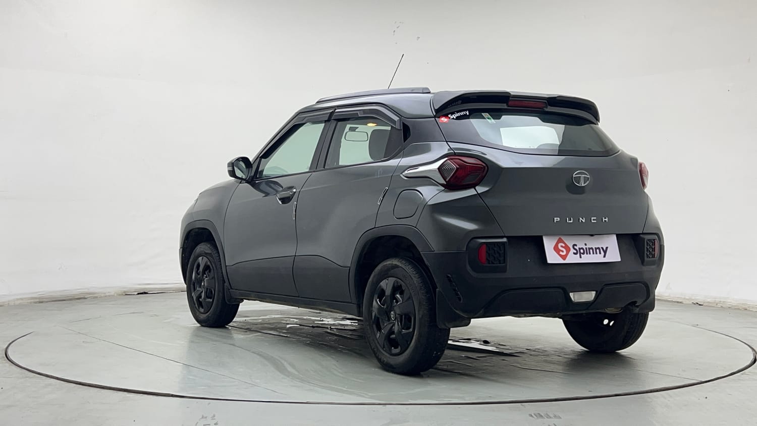2023 Tata Punch Adventure MT-2