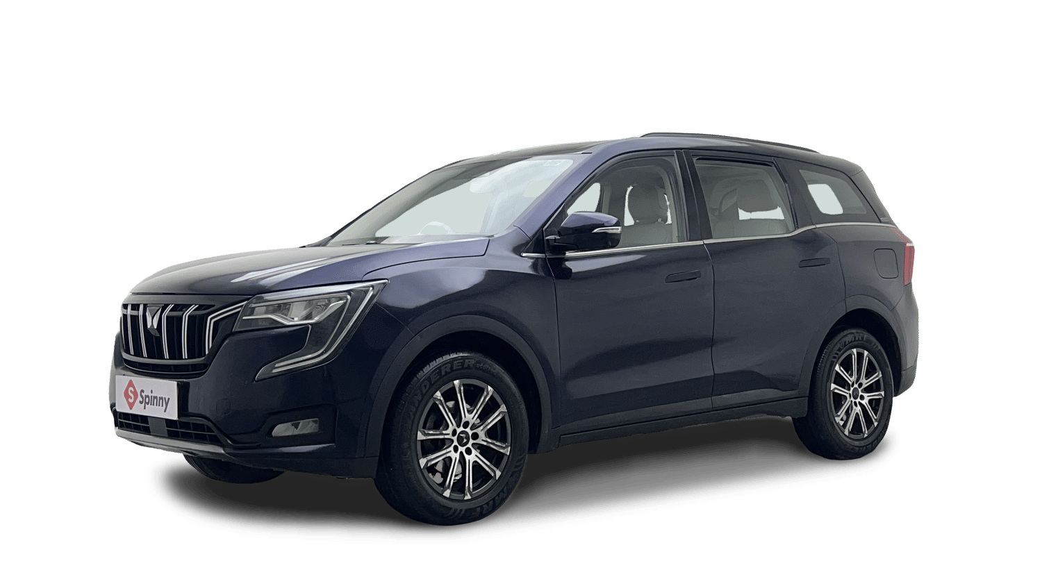 Used 2024 Mahindra XUV700 AX7 Luxury Pack Petrol AT 7 STR Petrol Automatic Image