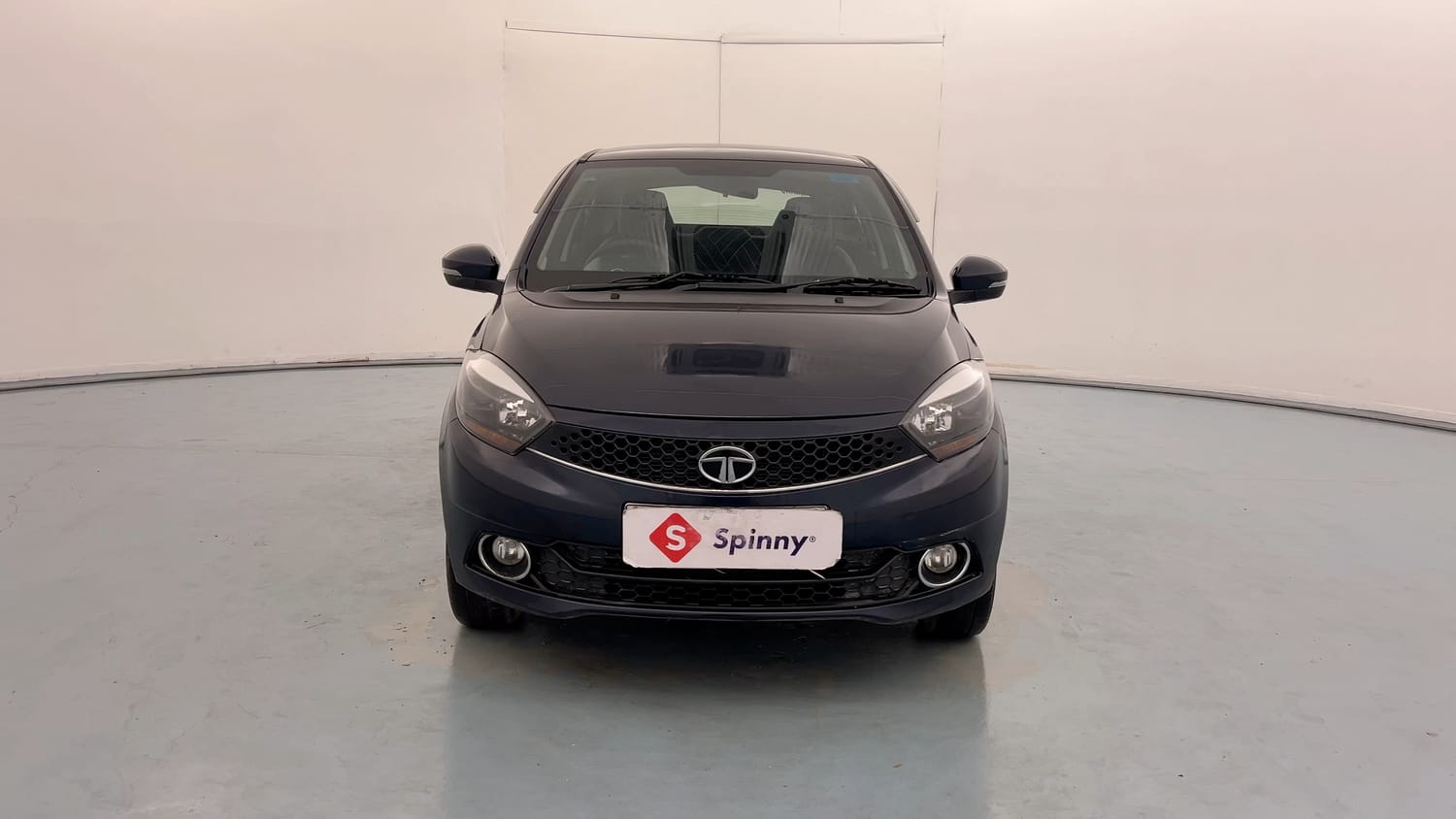 Used 2019 Tata Tigor Revotron XZ+ Petrol Manual exterior FRONT VIEW