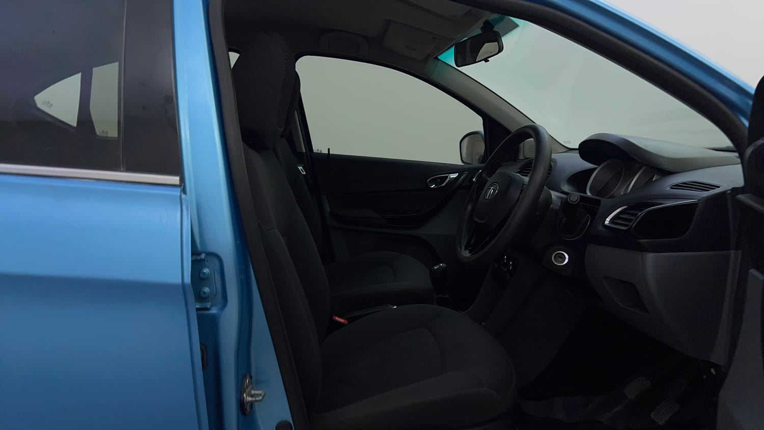 Used 2017 Tata Tigor Revotorq XZ Diesel Manual interior RIGHT SIDE FRONT DOOR CABIN VIEW