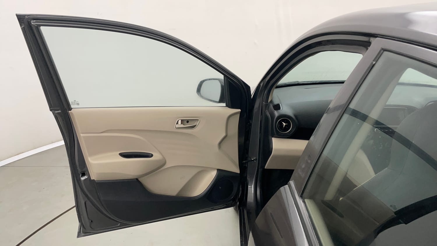 Used 2019 Hyundai Santro Sportz Petrol Manual interior LEFT FRONT DOOR OPEN VIEW