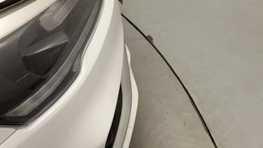 minor_scratch_0