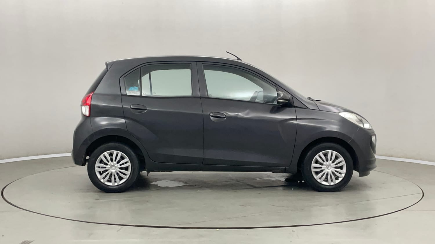 Used 2019 Hyundai Santro Sportz Petrol Manual exterior RIGHT SIDE VIEW