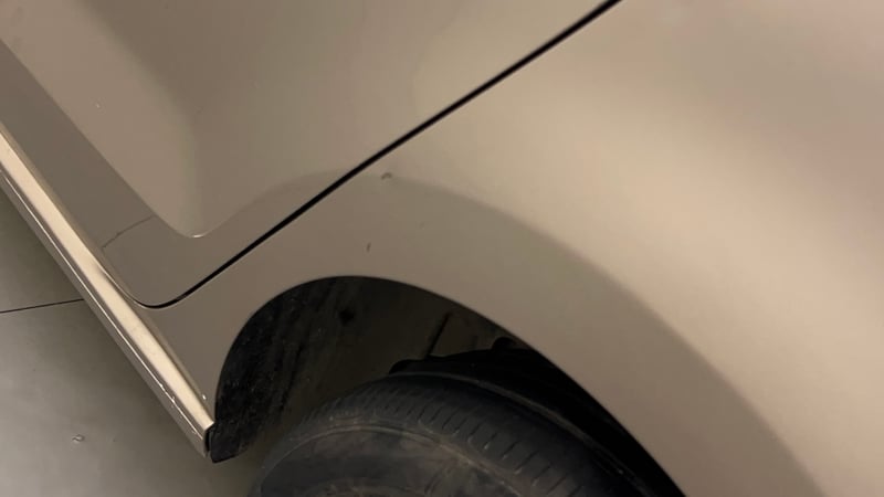 Used 2016 Volkswagen Vento Highline 1.2 (P) AT Petrol Automatic dents MINOR DENT