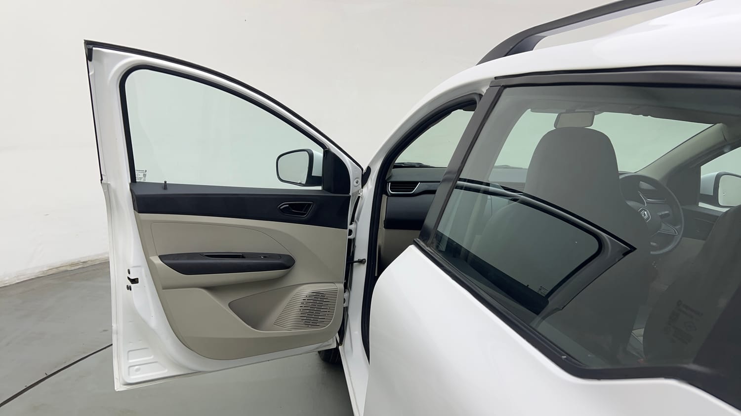 2020 Renault Triber RXT EASY-R AMT-21
