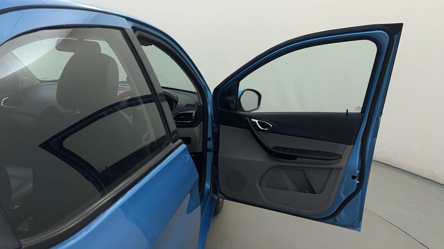 Used 2017 Tata Tiago Revotron XZ Petrol Manual interior RIGHT FRONT DOOR OPEN VIEW