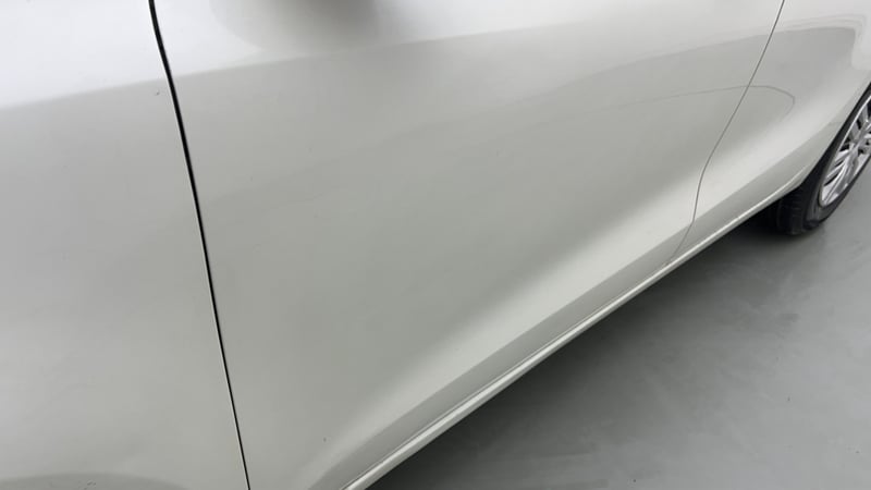 Used 2020 Maruti Suzuki Dzire VXi AMT Petrol Automatic dents MINOR SCRATCH