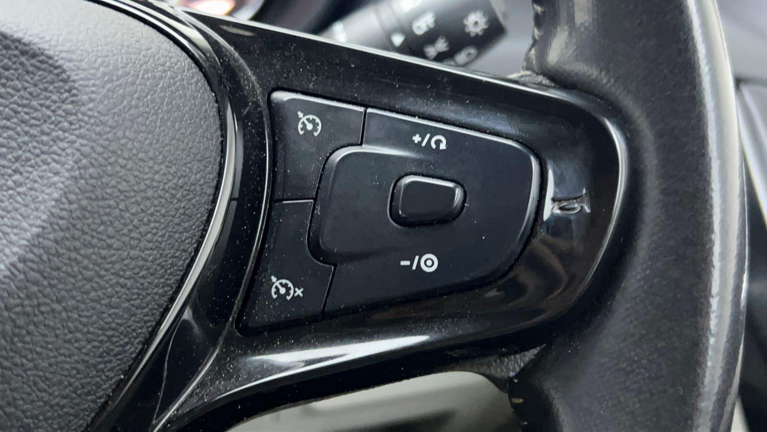 2022 Tata Nexon XZ Plus (HS)-41
