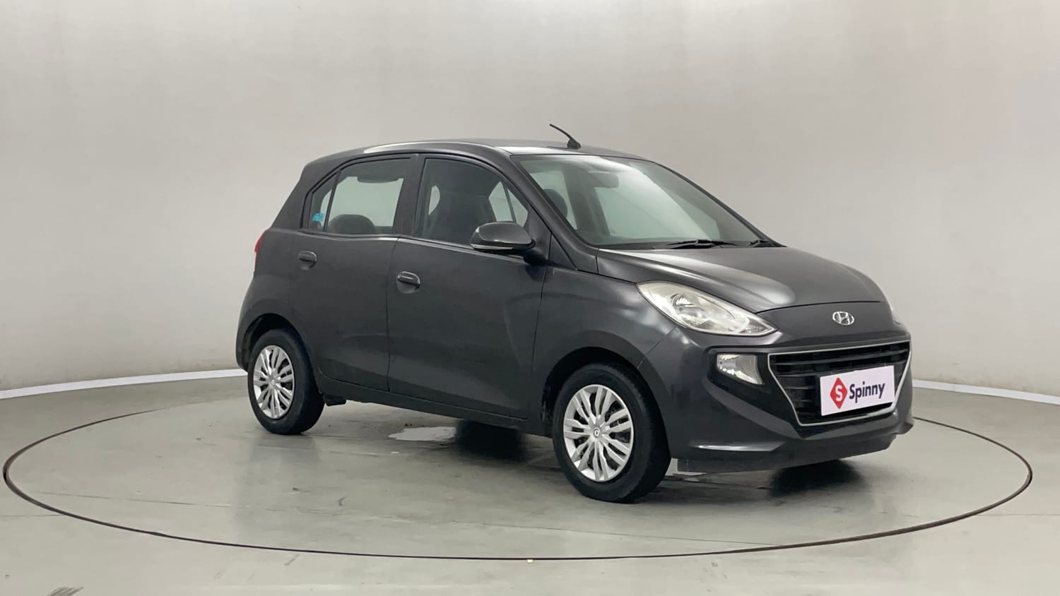 Used 2019 Hyundai Santro Sportz Petrol Manual exterior RIGHT FRONT CORNER VIEW