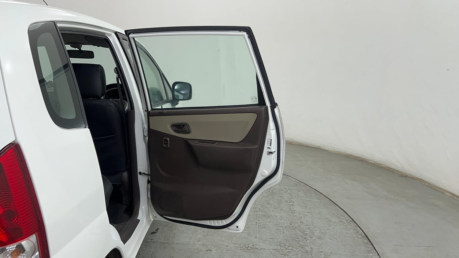 Used 2012 Maruti Suzuki Estilo VXi BS-IV Petrol Manual interior RIGHT REAR DOOR OPEN VIEW