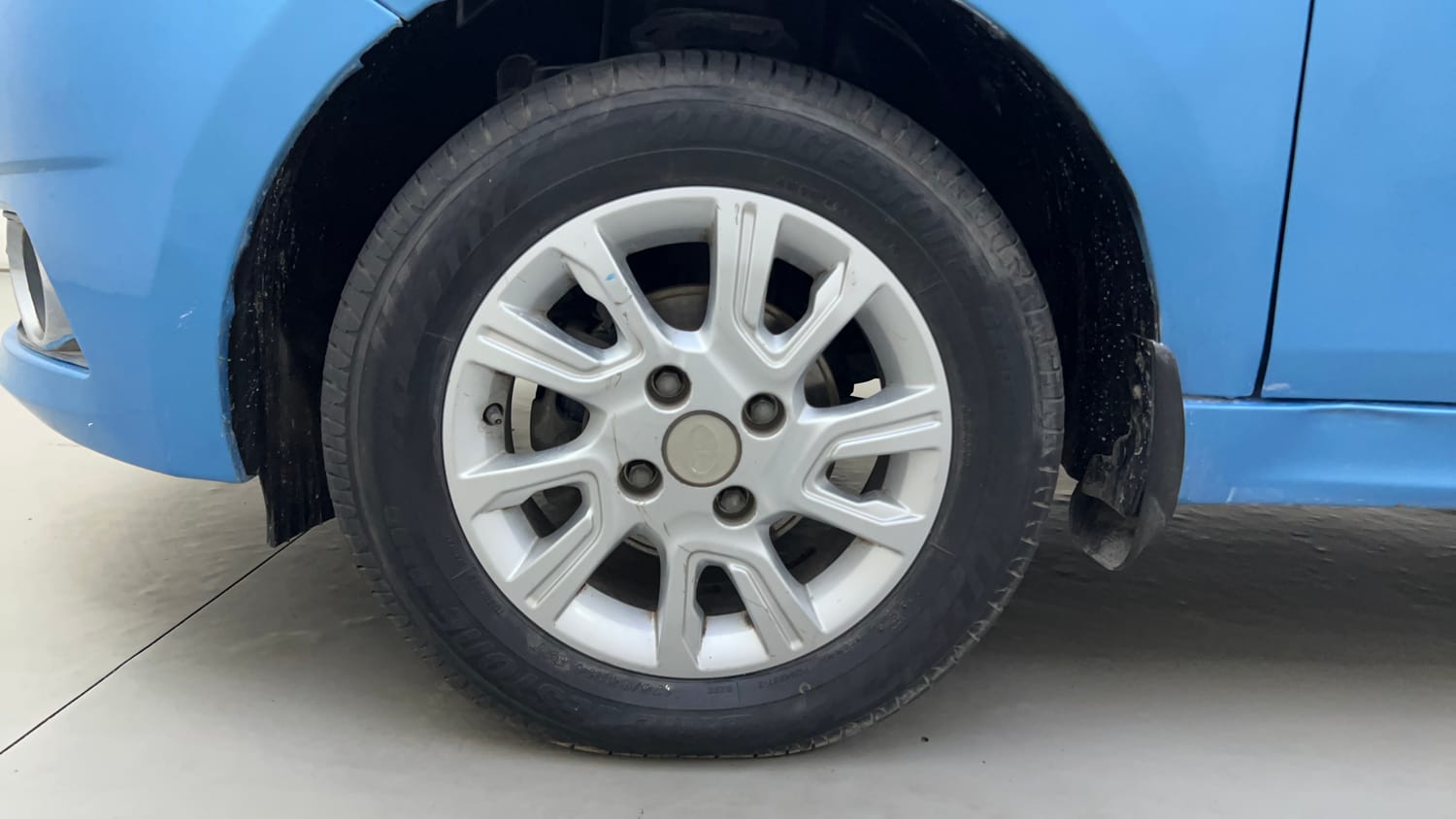 Used 2017 Tata Tigor Revotorq XZ Diesel Manual tyres LEFT FRONT TYRE RIM VIEW