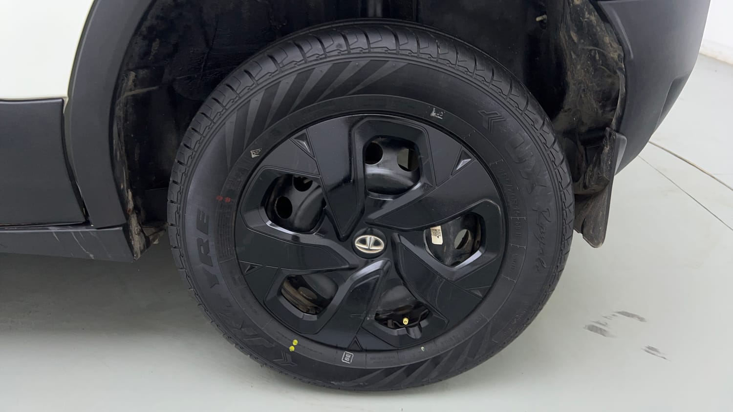 2022 Tata Punch Adventure MT-35