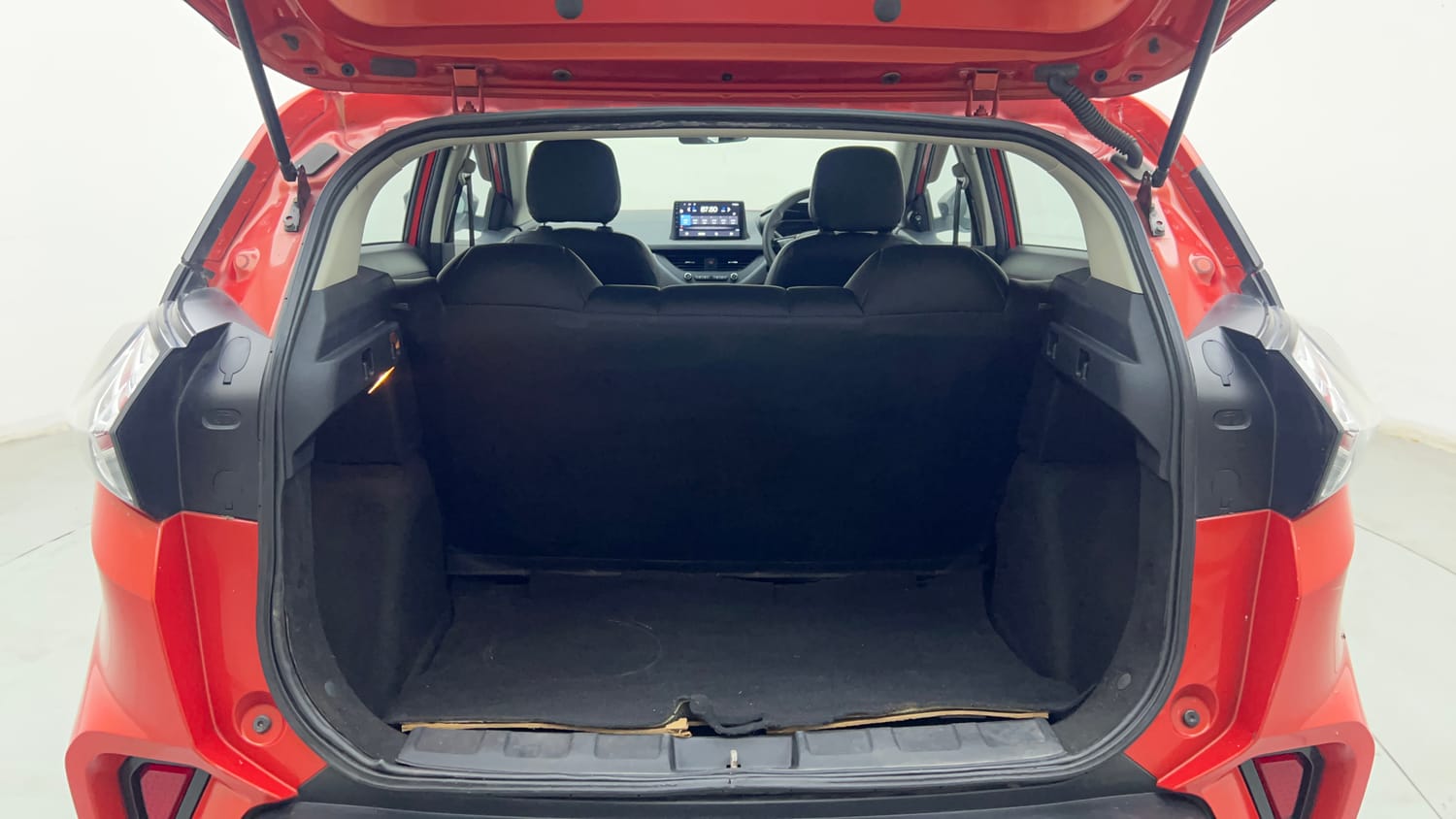 Used 2022 Tata Nexon XMA (S) Petrol Automatic interior DICKY INSIDE VIEW