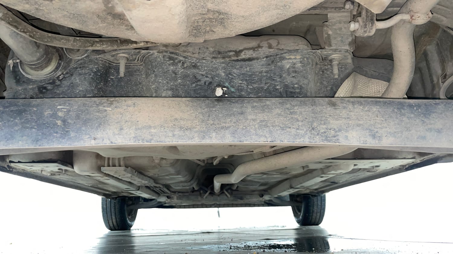 Used 2019 Hyundai Santro Sportz Petrol Manual extra REAR UNDERBODY VIEW (TAKEN FROM REAR)